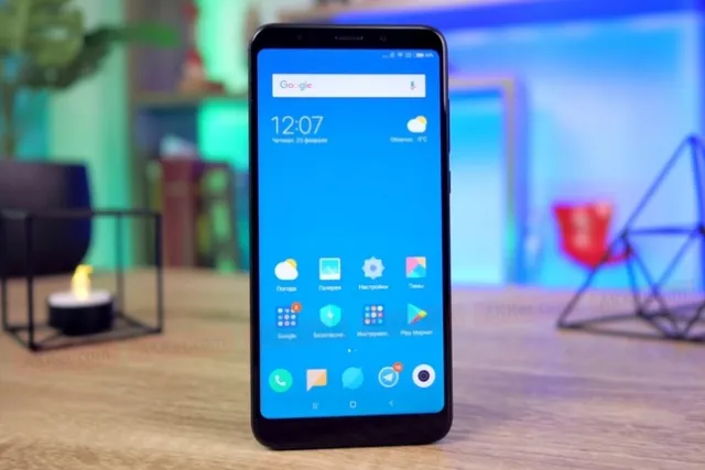 Огляд чохлів для Xiaomi Mi A2 — фото 1