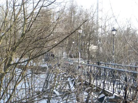 У Києві підгорів міст закоханих — фото 1