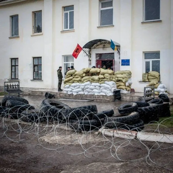 Морські піхотинці вже кілька тижнів тримають оборону і не здаються російським окупантам (Фоторепортаж) + (Відео) — фото 5
