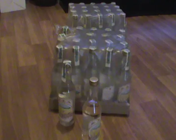 У Києві вилучили велику кількість фальсифікованої алкогольної продукції (Фото) + (Відео) — фото 1
