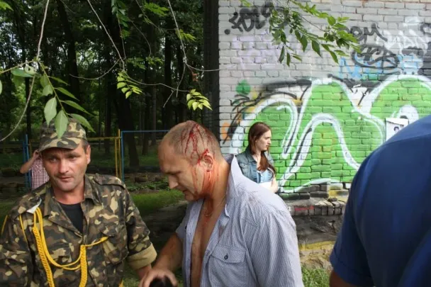 Жахливе ДТП у Києві. Маршрутка врізалась в стовп (Фоторепортаж) + (Відео) — фото 5