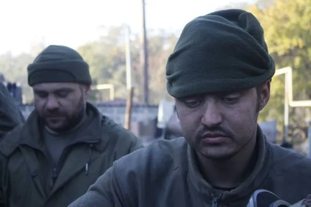 Волонтери показали обличчя «кіборгів», які борються за Донецький аеропорт (Фоторепортаж) — фото 5