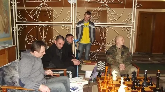 Молодь допомагала бійцям АТО (фото) + (відео) — фото 1